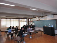 近くの教員同士でのワークもありました