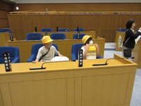 議員さんになったつもりで。