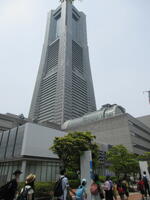 横浜ランドマークタワーへ