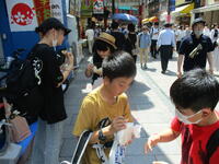 １班・中華街食べ歩き