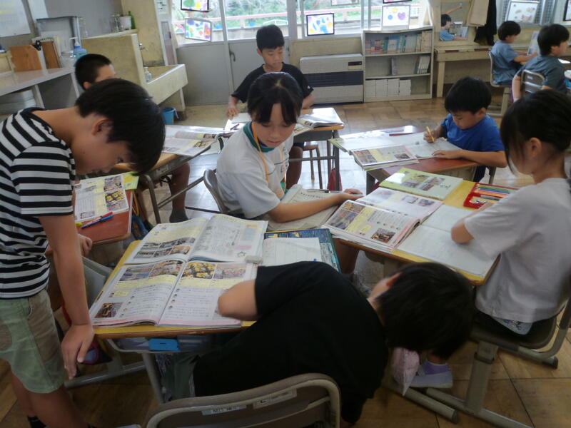 皆川城東小学校