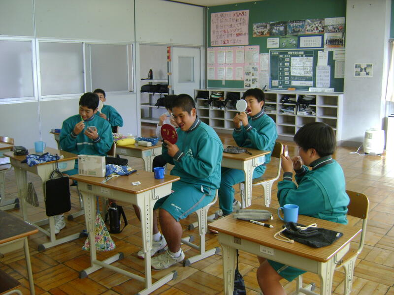 確認中②　鏡を見ながら