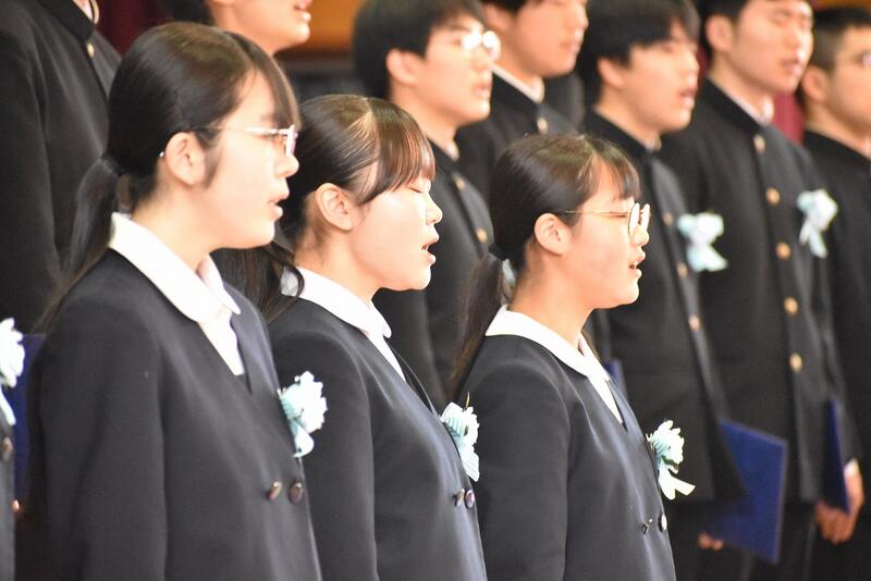 卒業生合唱：群青③