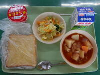 今日の給食（４月１８日）